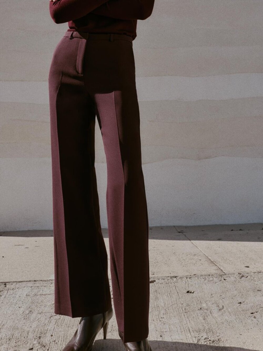 NEW ZARA xs Burgundy HIGH-WAIST STRAIGHT LEG Flat Front TROUSERS Brown Plum